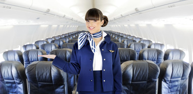 How to Become a Flight Attendant